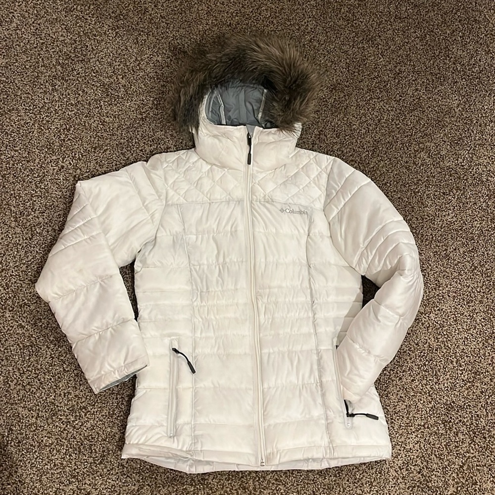 Columbia Winter Jacket excellent condition - winter white size S